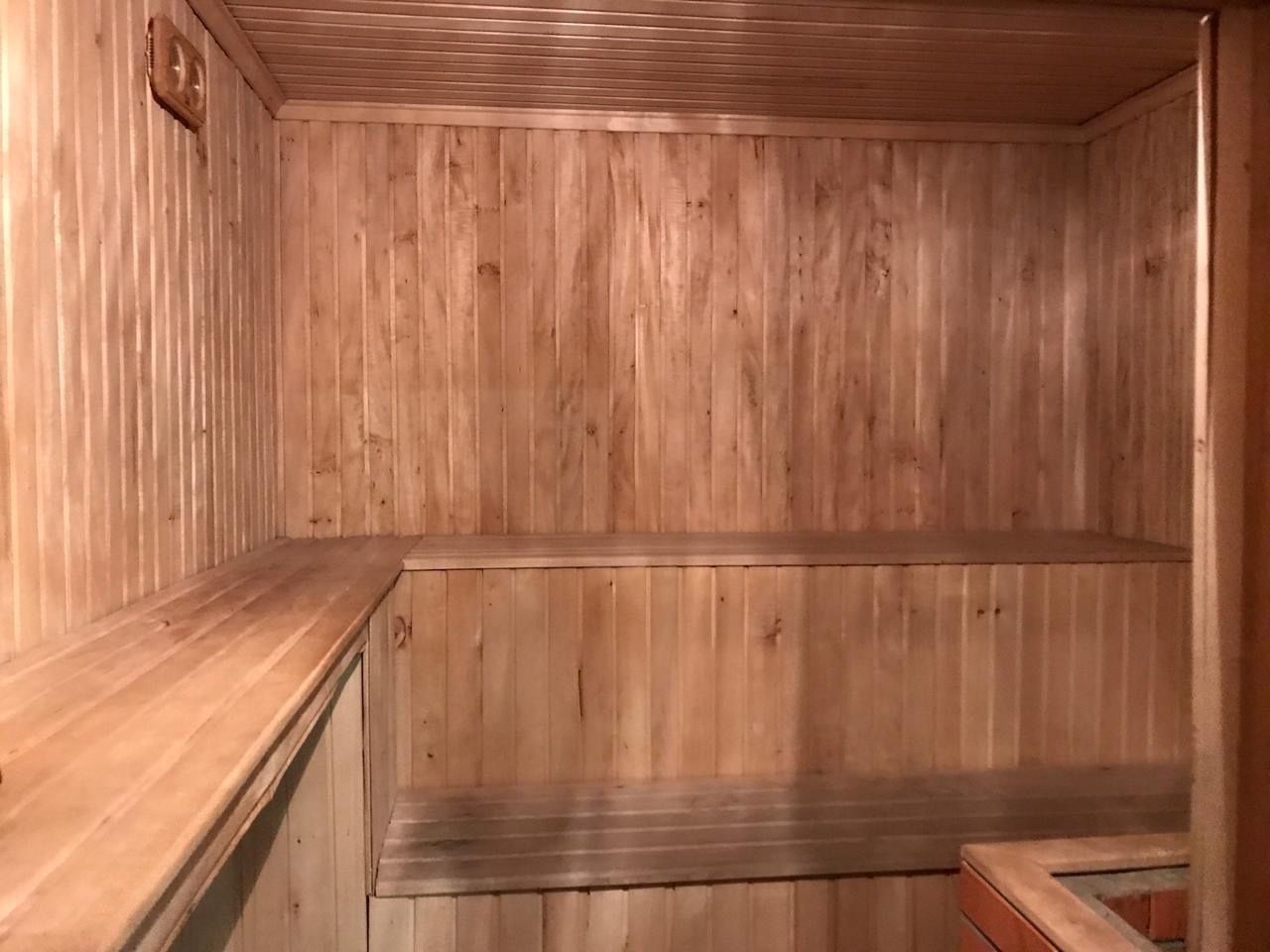 1836060029409554