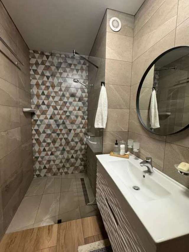 1832817239544556