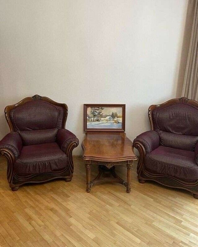 1837610948606557