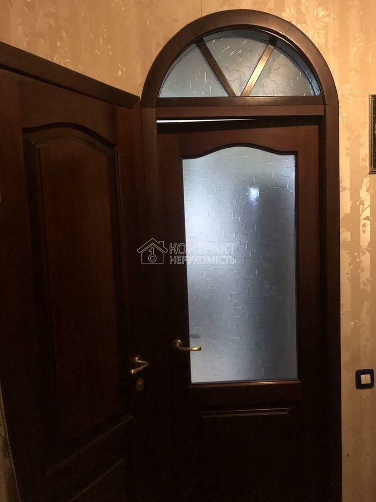 1831475265090558
