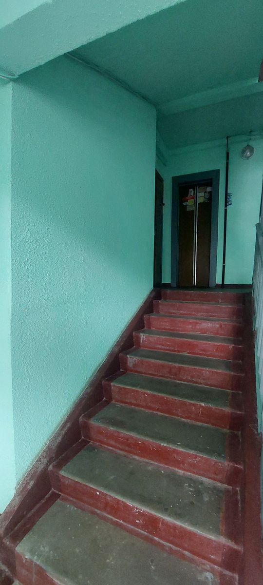 1836095102433558
