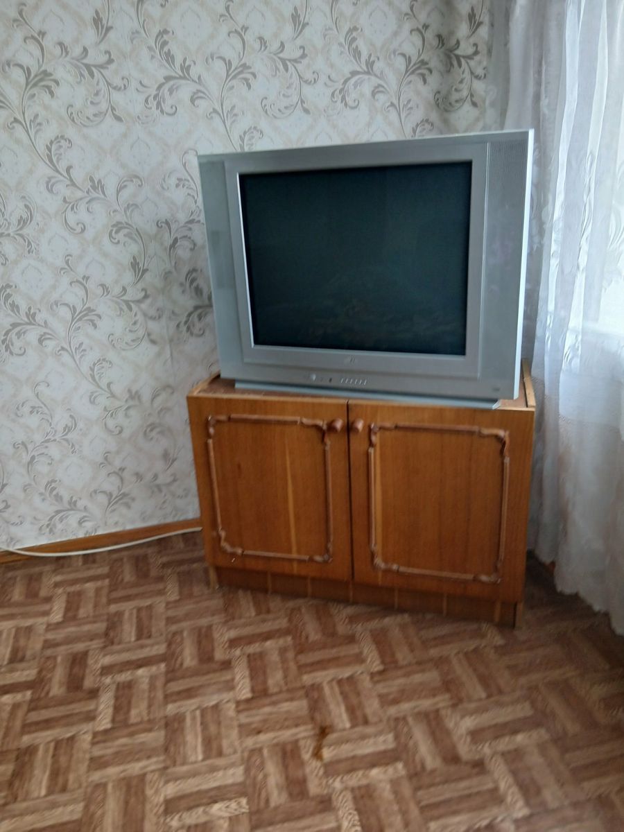 1833816369335056