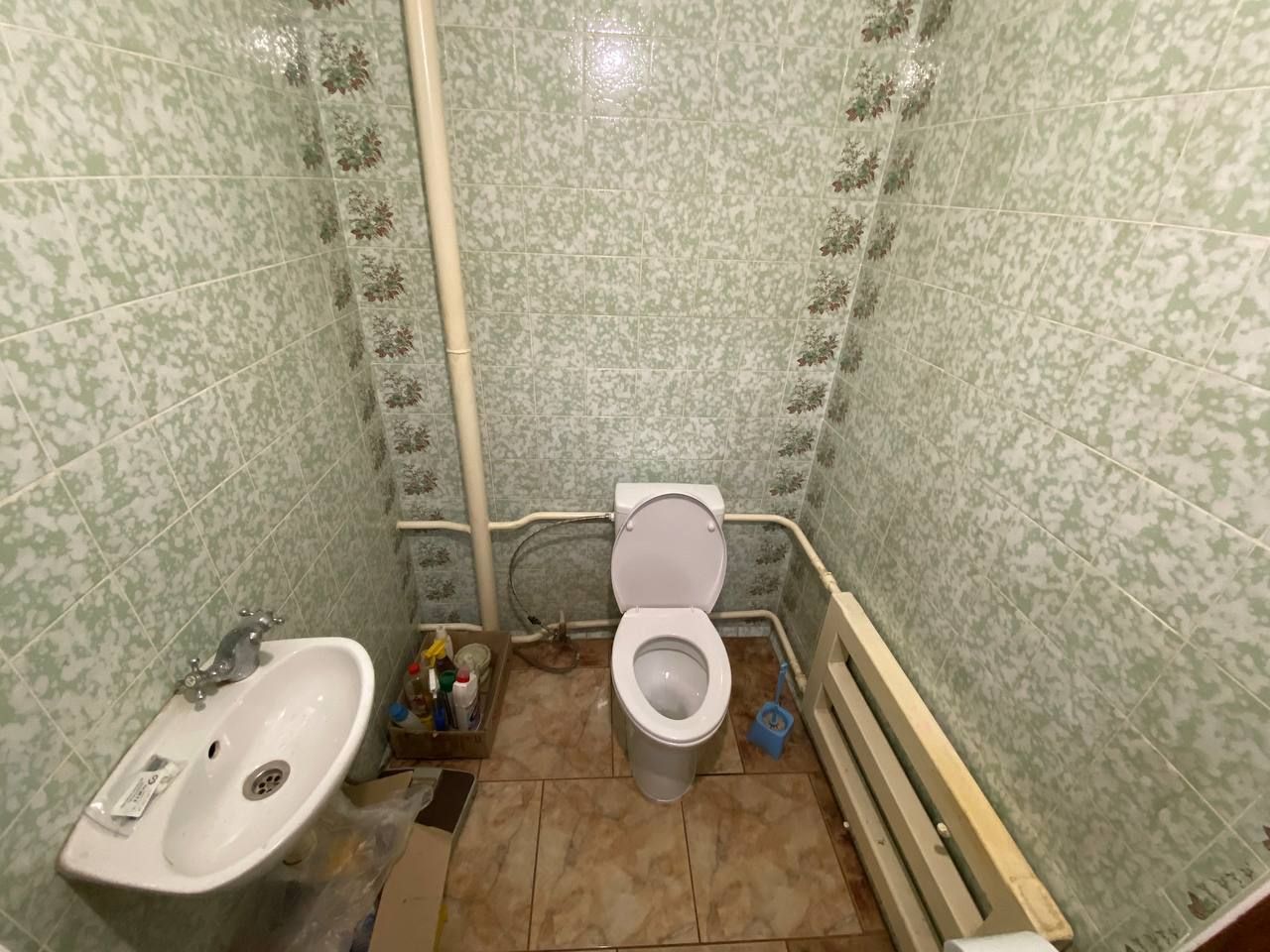 1839513856377056