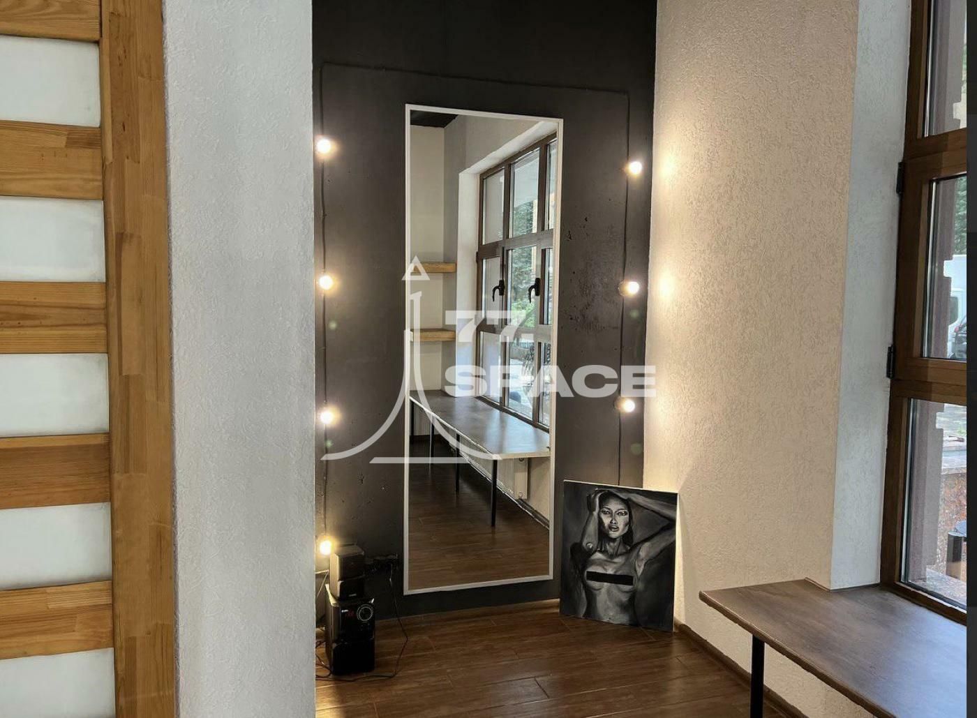 1835486418666560
