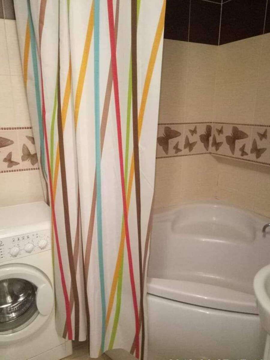 1839167429521560