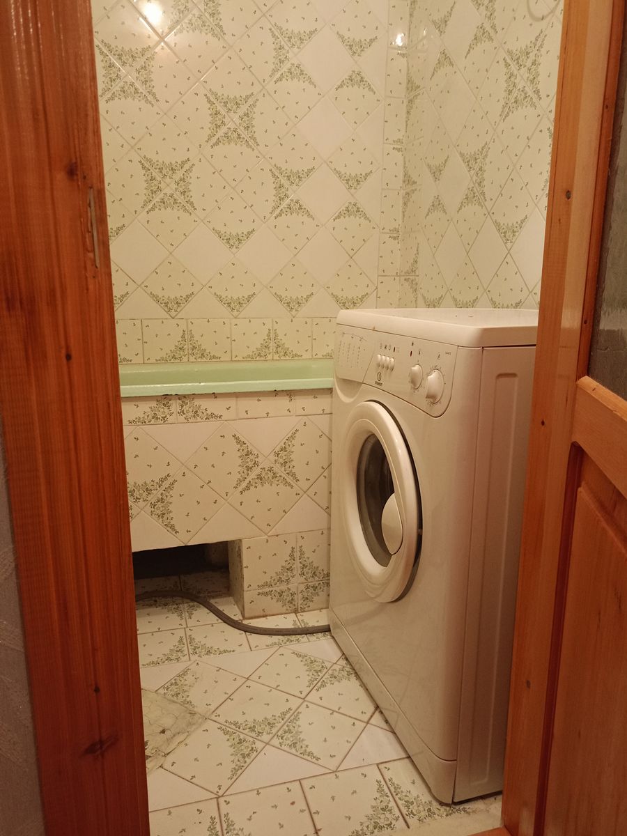 1840427889652560