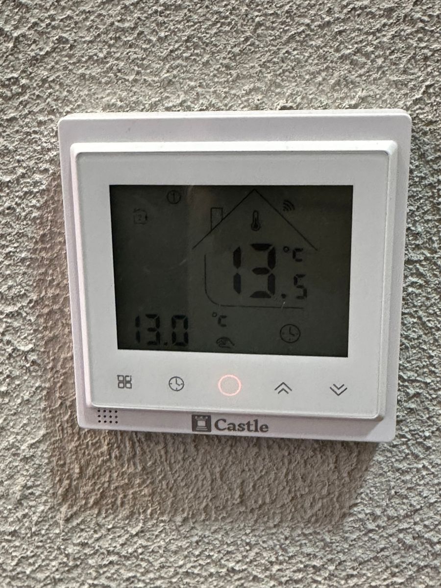 1833186755168561