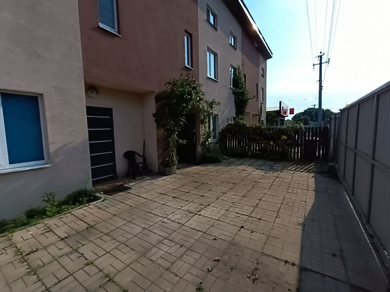 1838523480133561