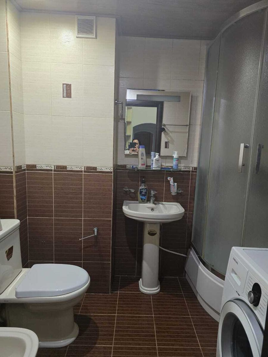 1839783049718562