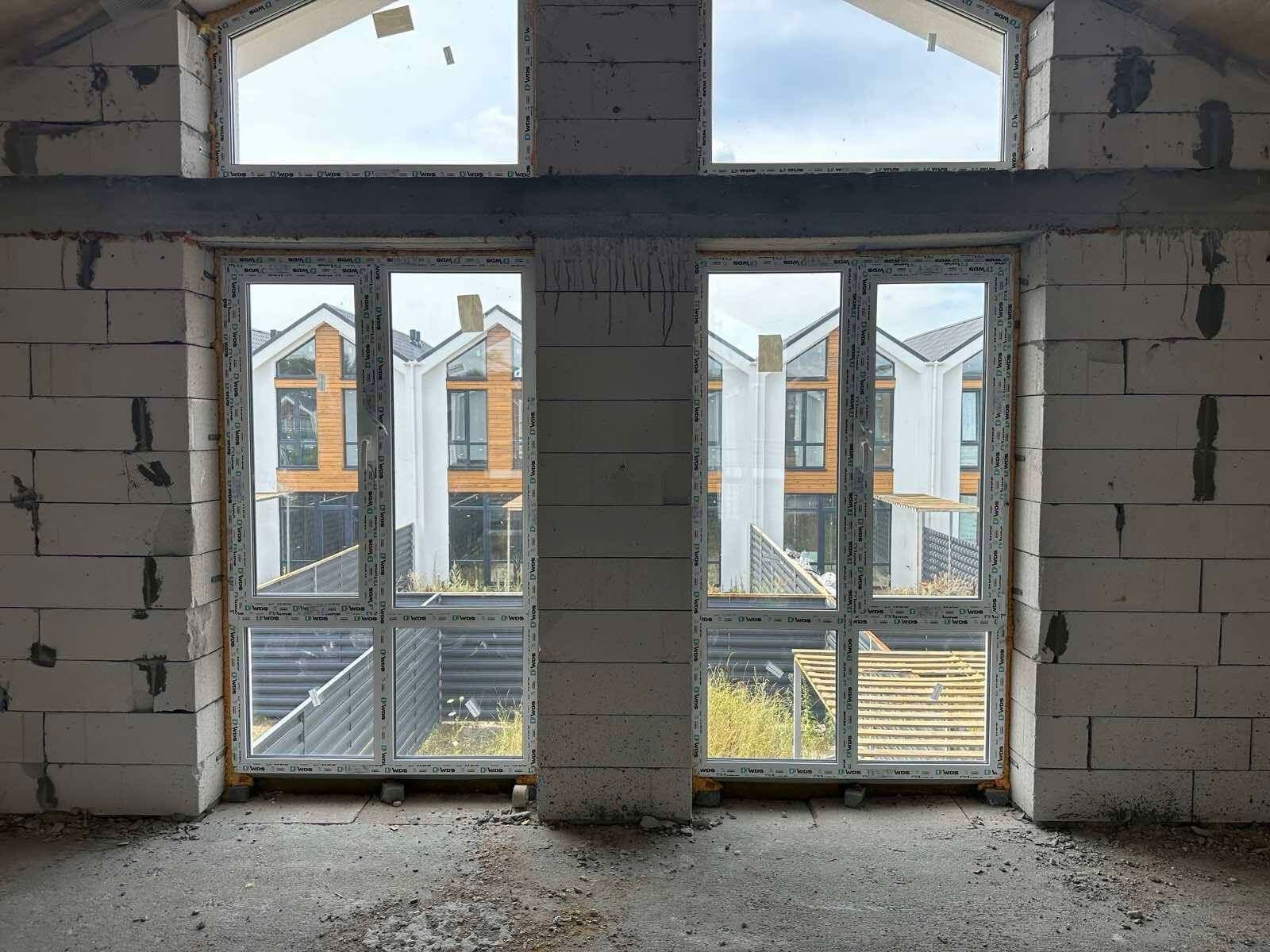 1838977325469563