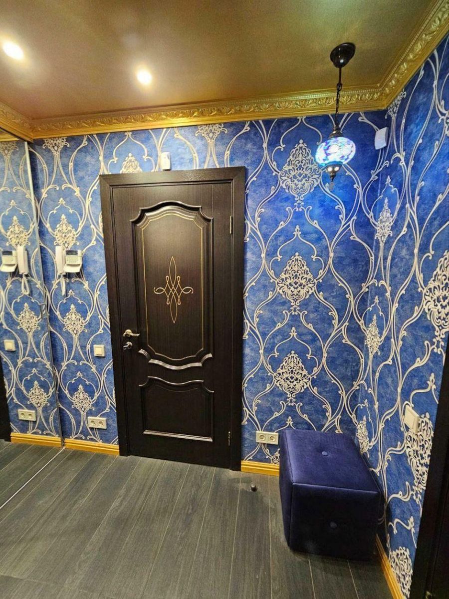 1835997848610564