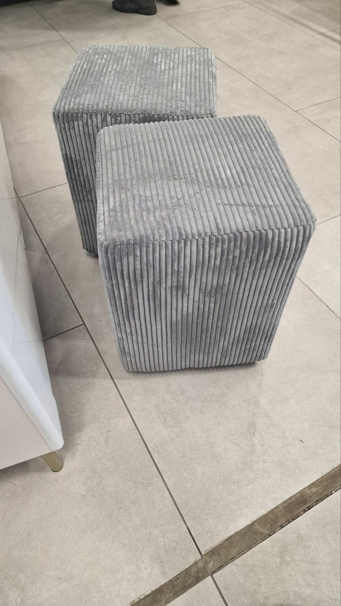 1832627719709565