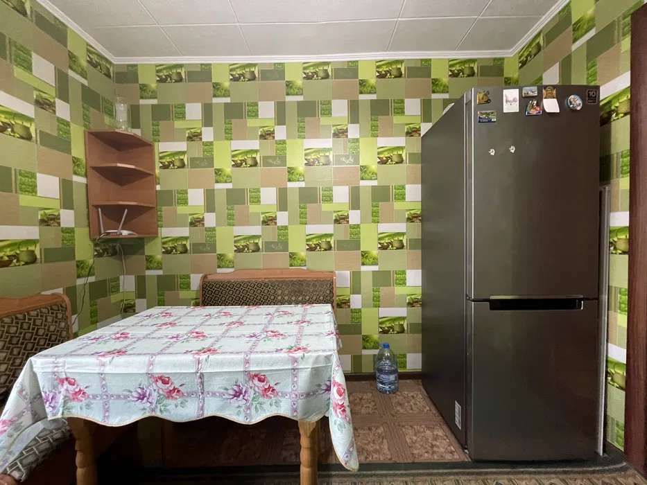 1837021948554565