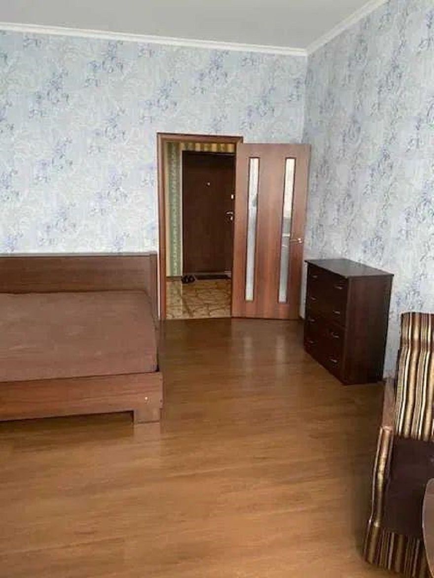 1839969212826565