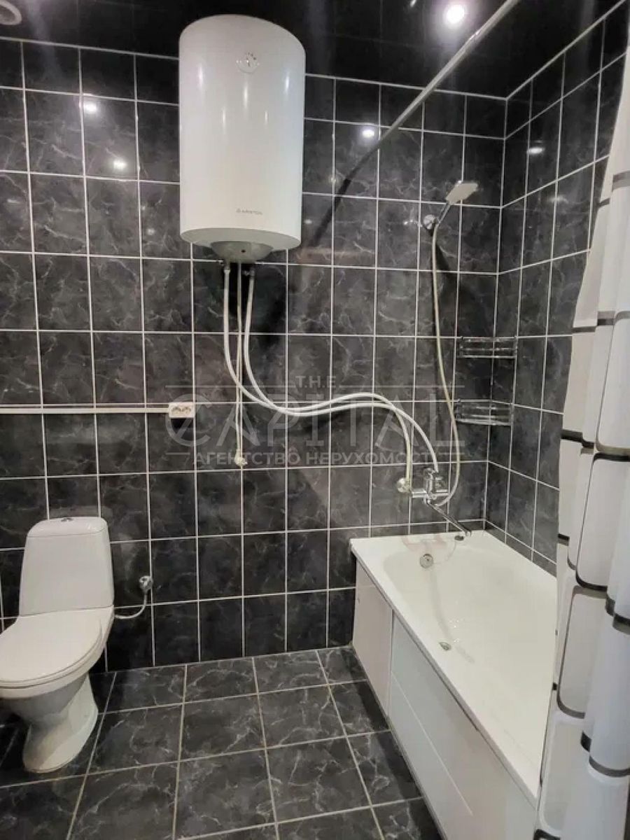 1838899573646566