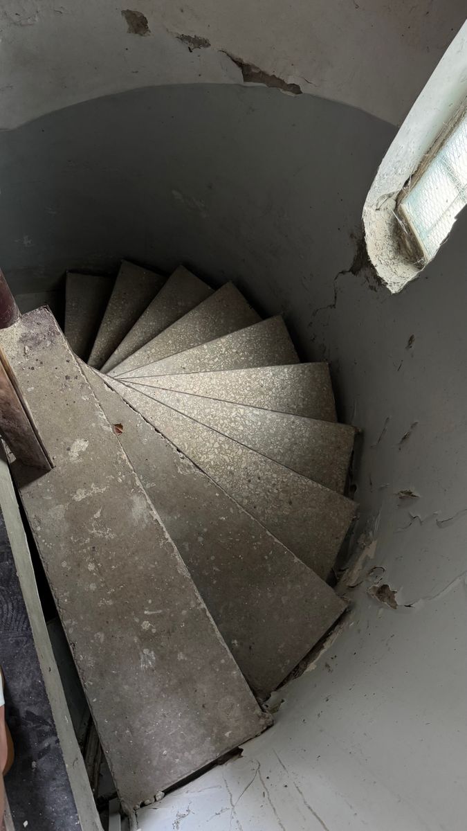 1841037448506567