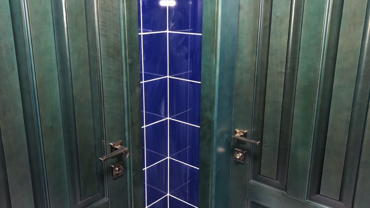 1841416874017567