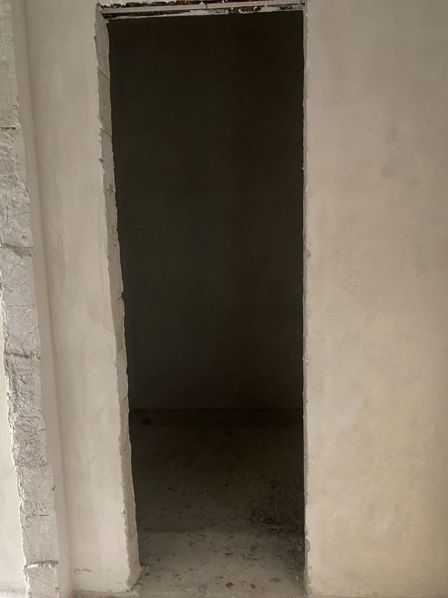 1832087701192568