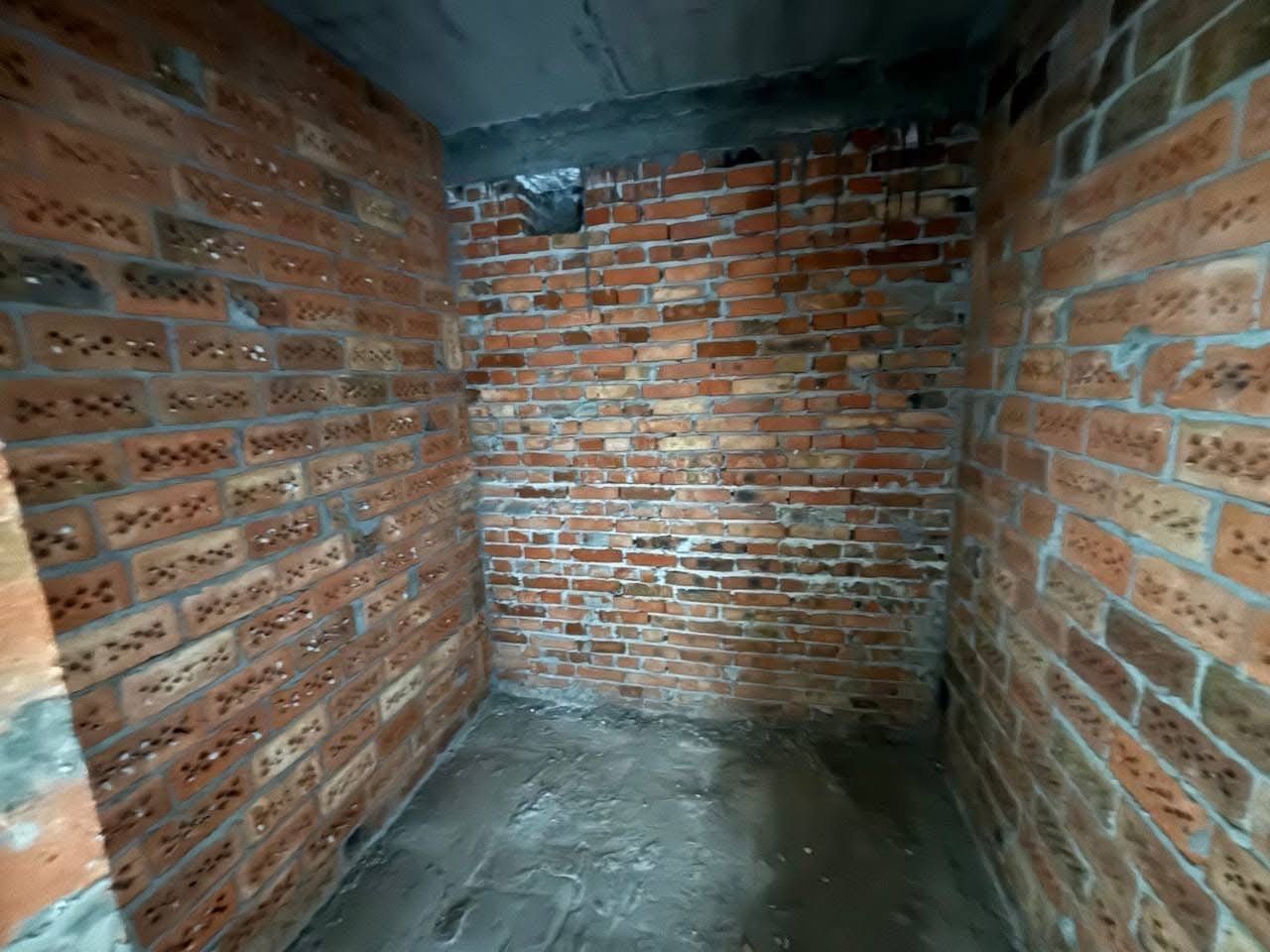 1838001459809568
