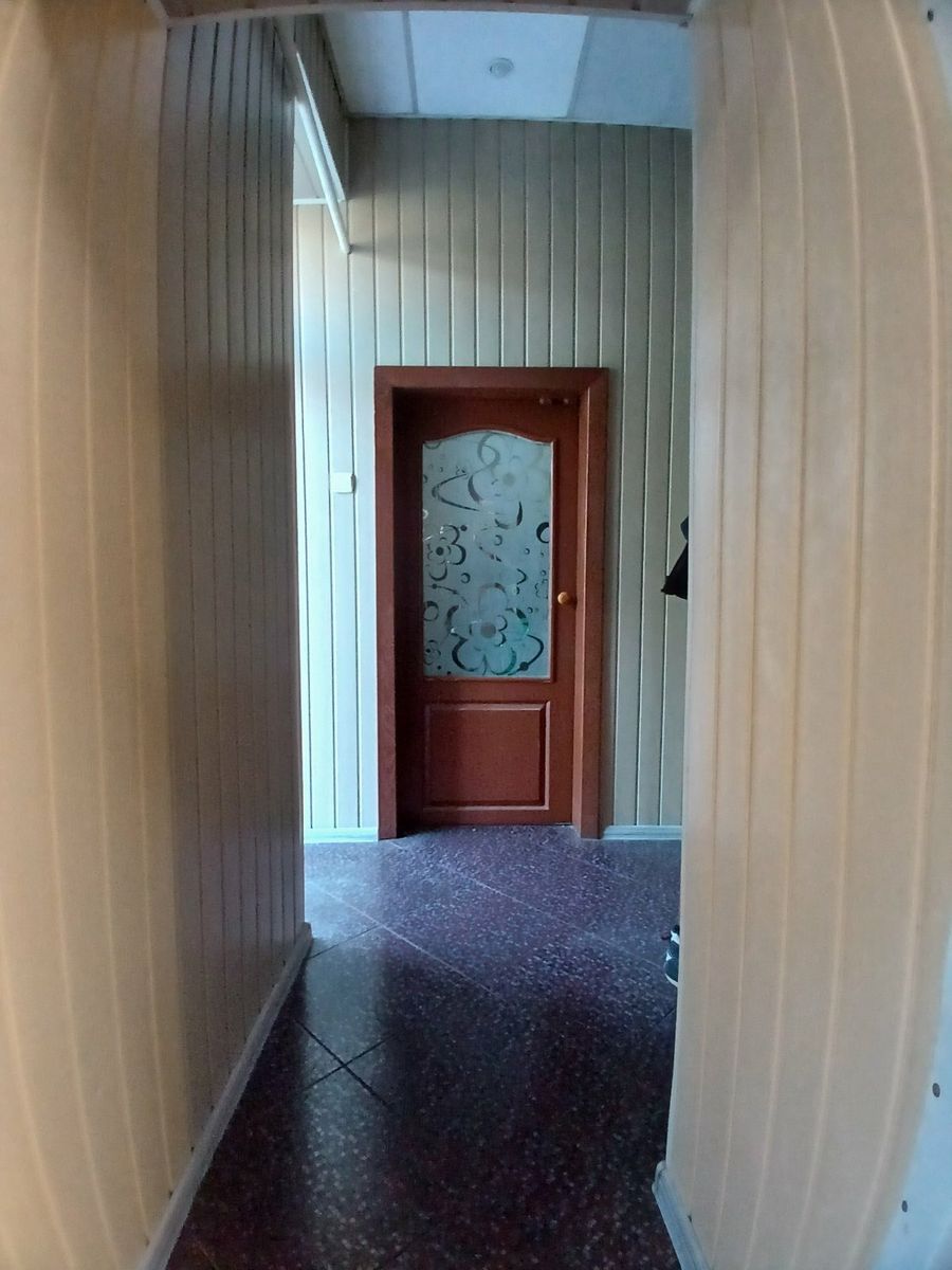 1834642382011569