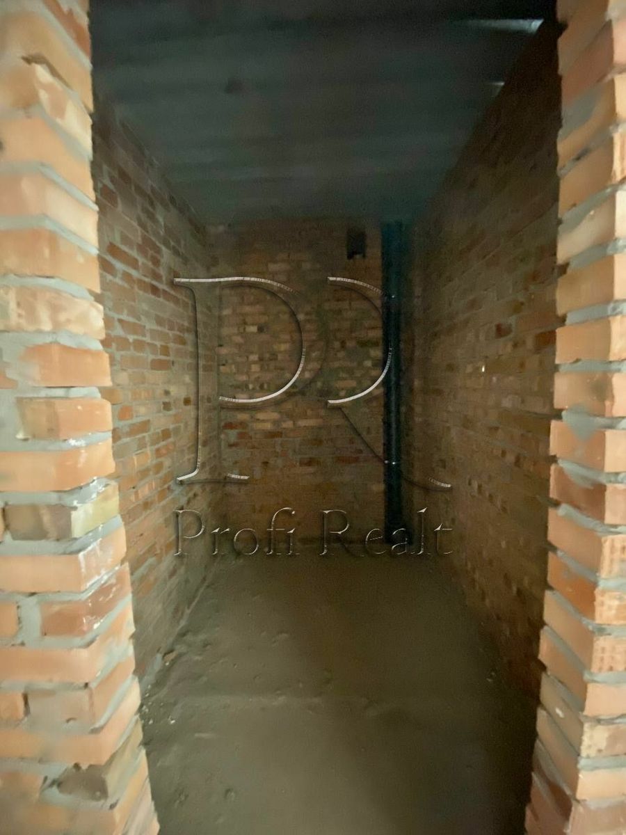 1836971193896569