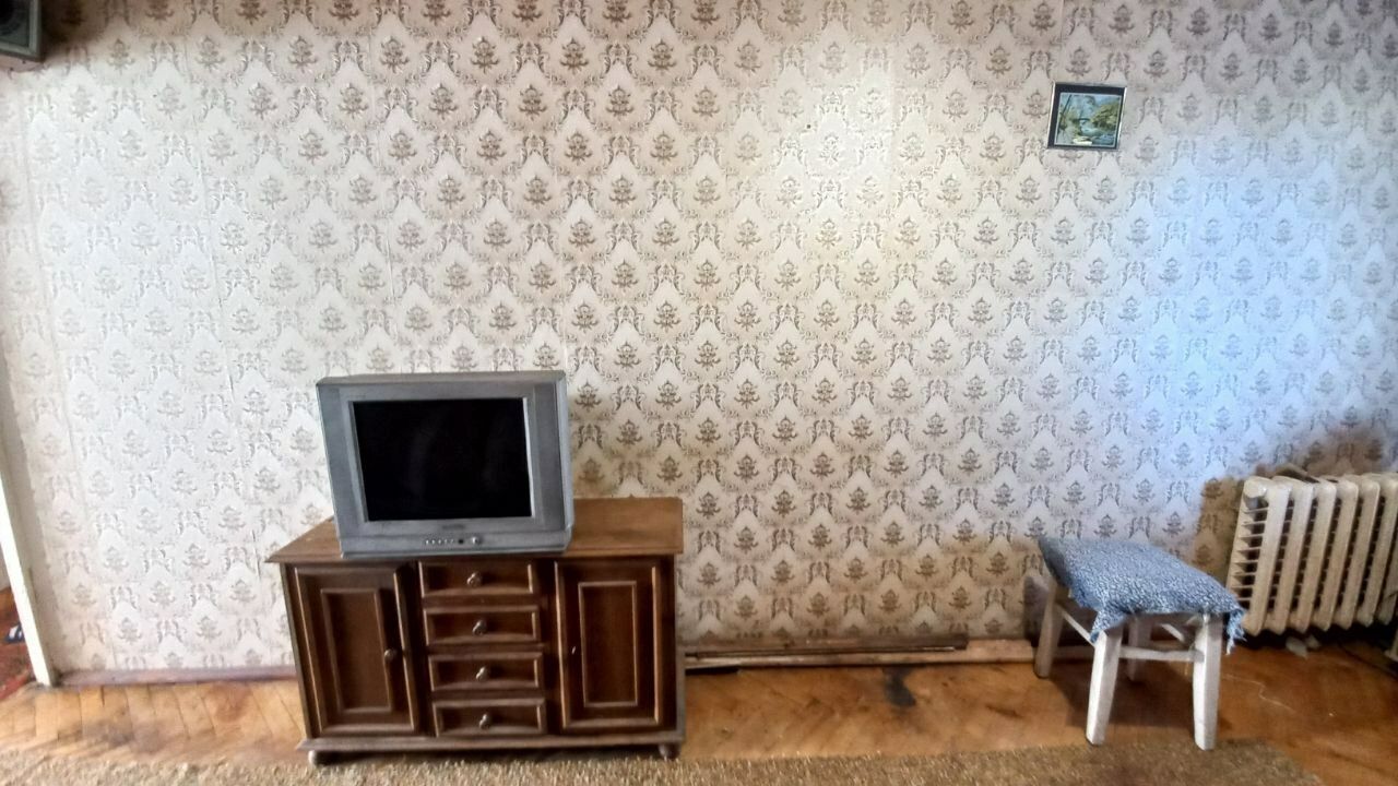 1836980281397057