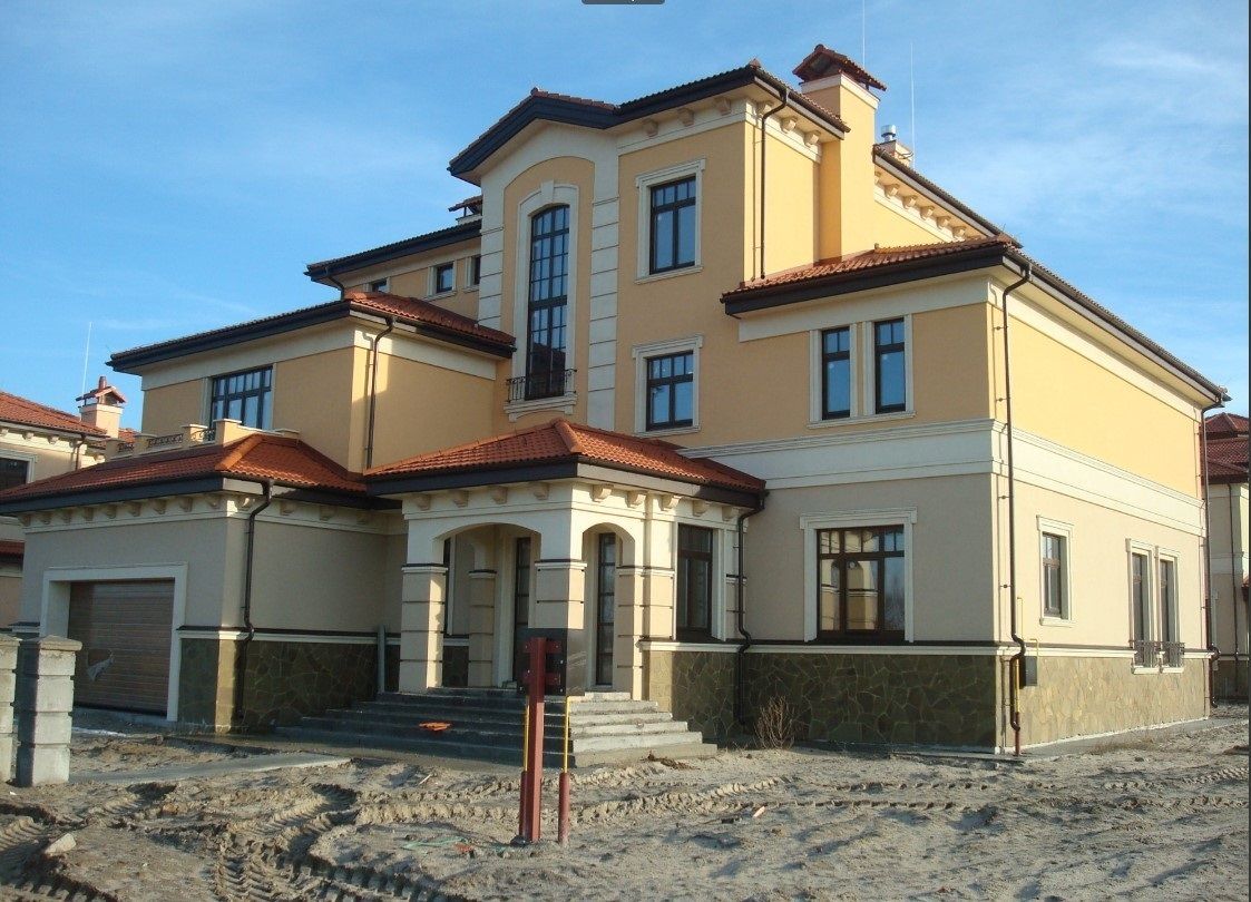 1835454624497571