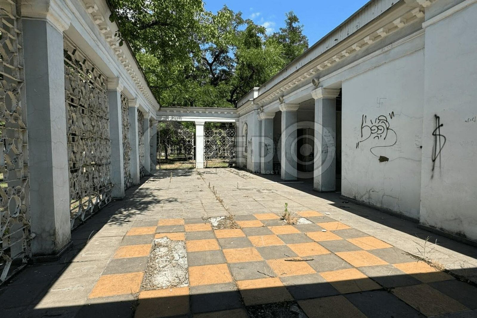 1804109903948572