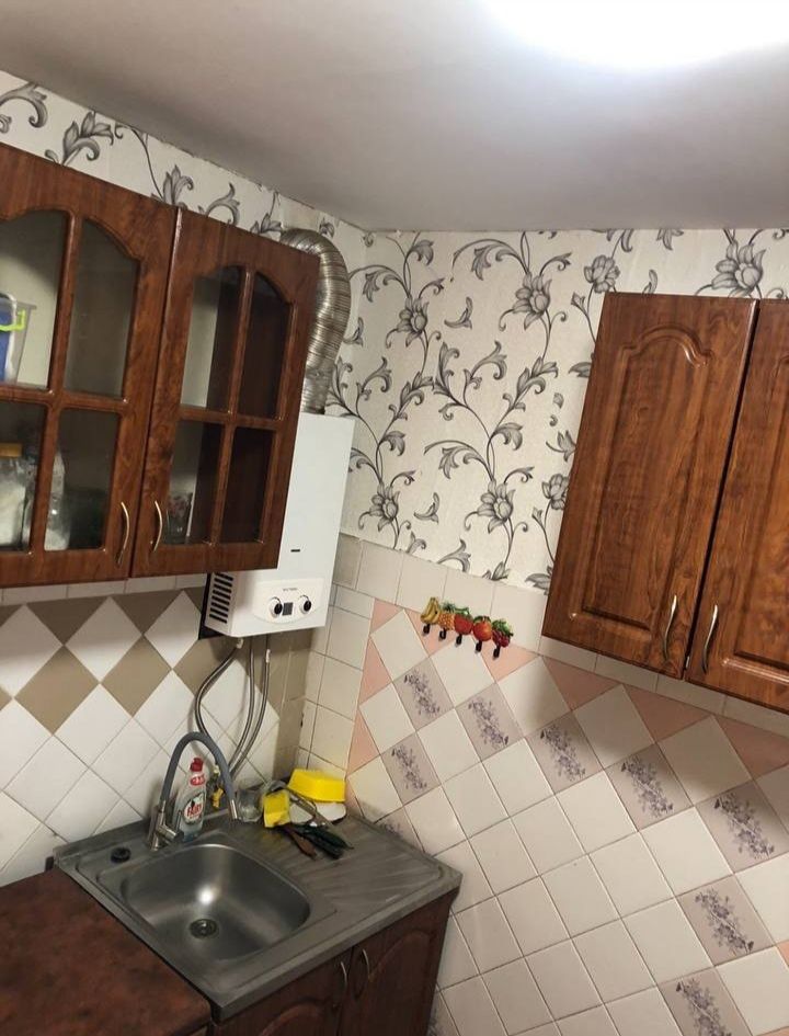 1840254887160573