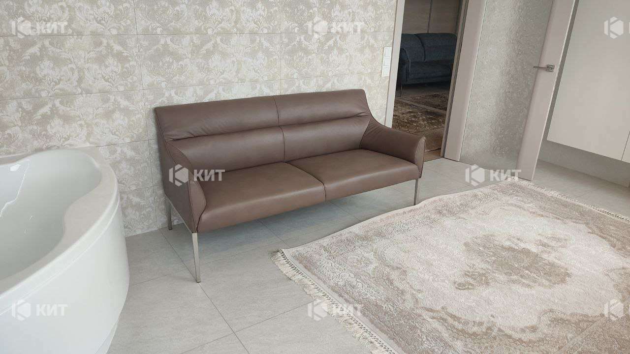 1830635869523575