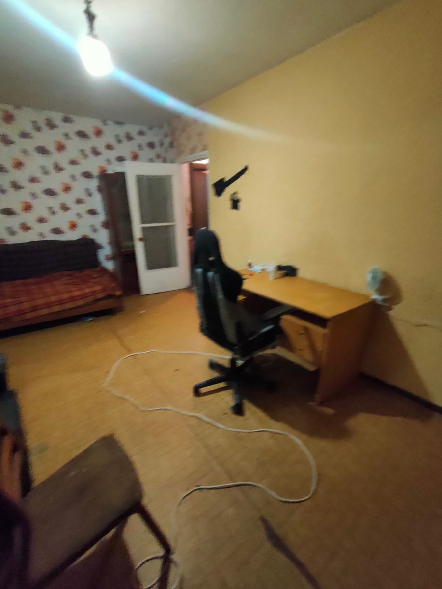 1832943298701575