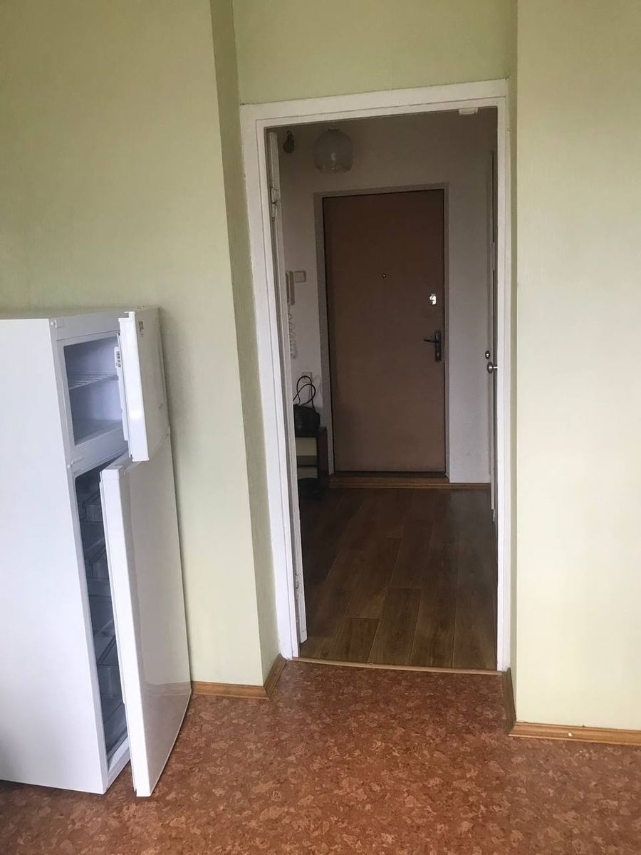 1835075571536575