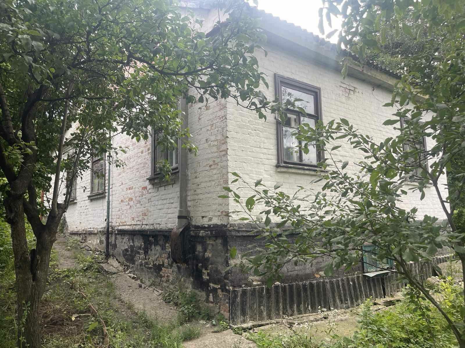 1838895112014575