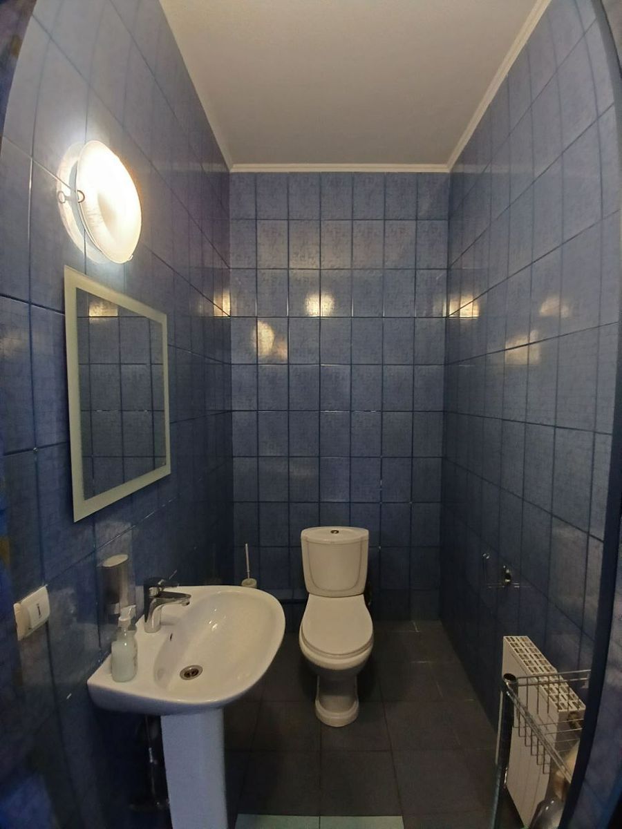 1835426339892576