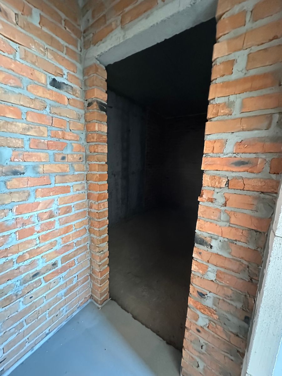 1838517459972576