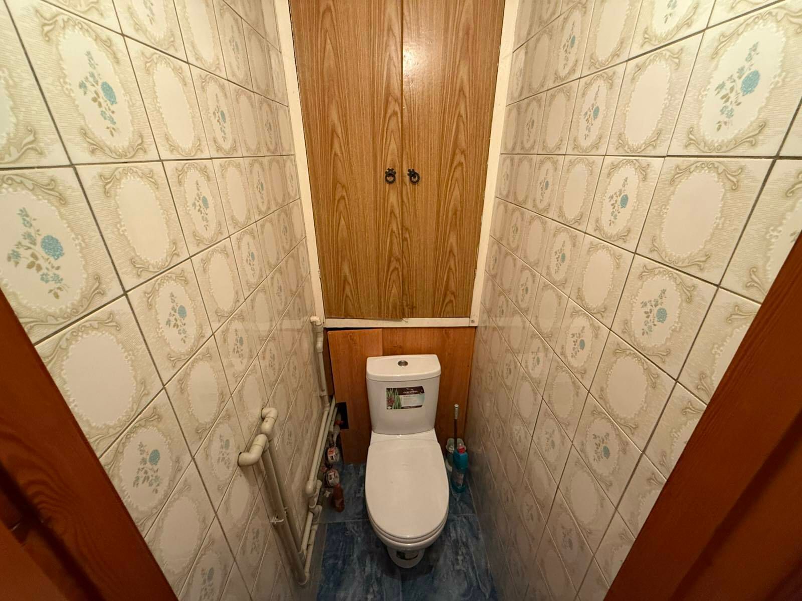 1834450151367578