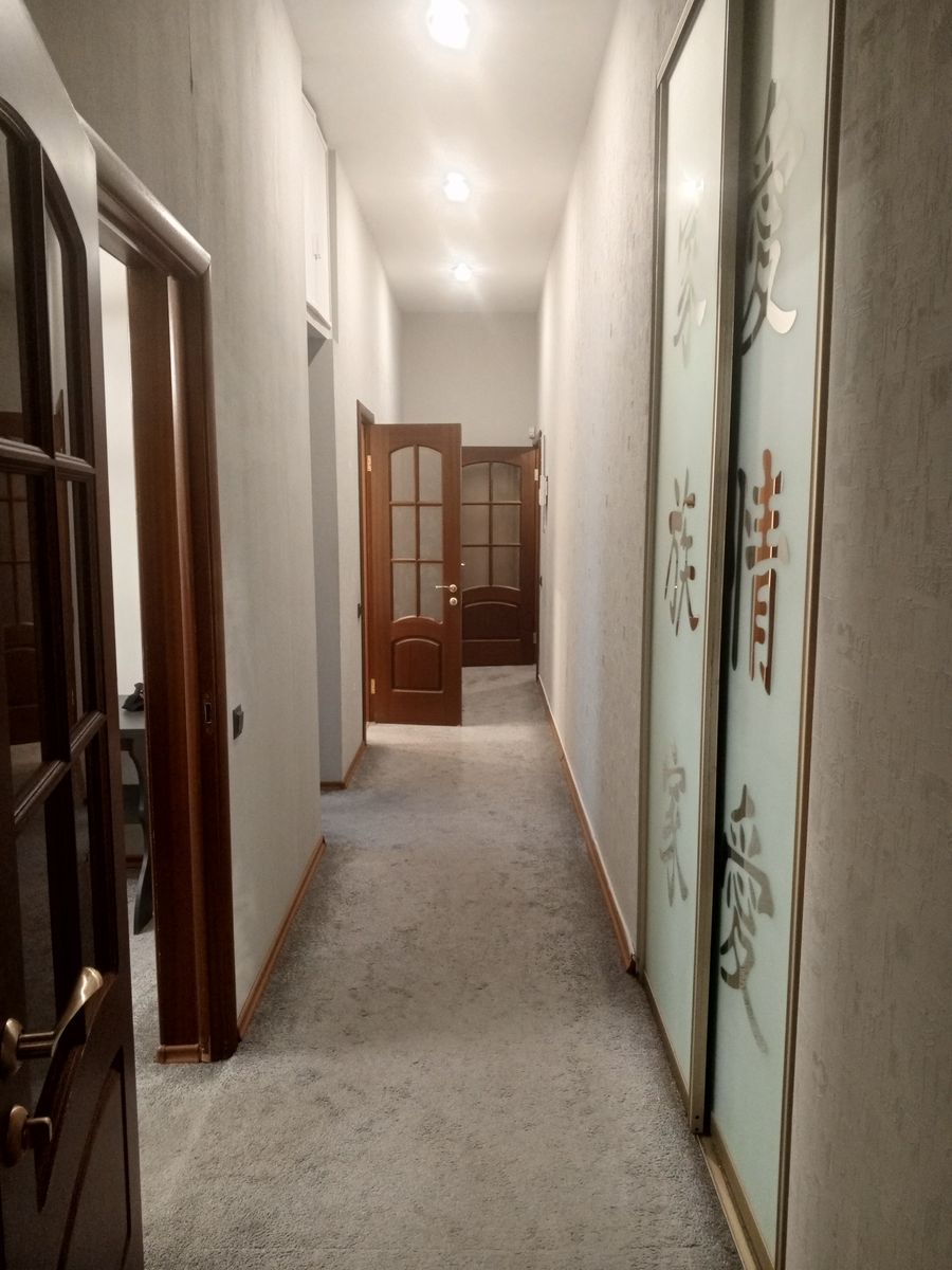 1835063101965058