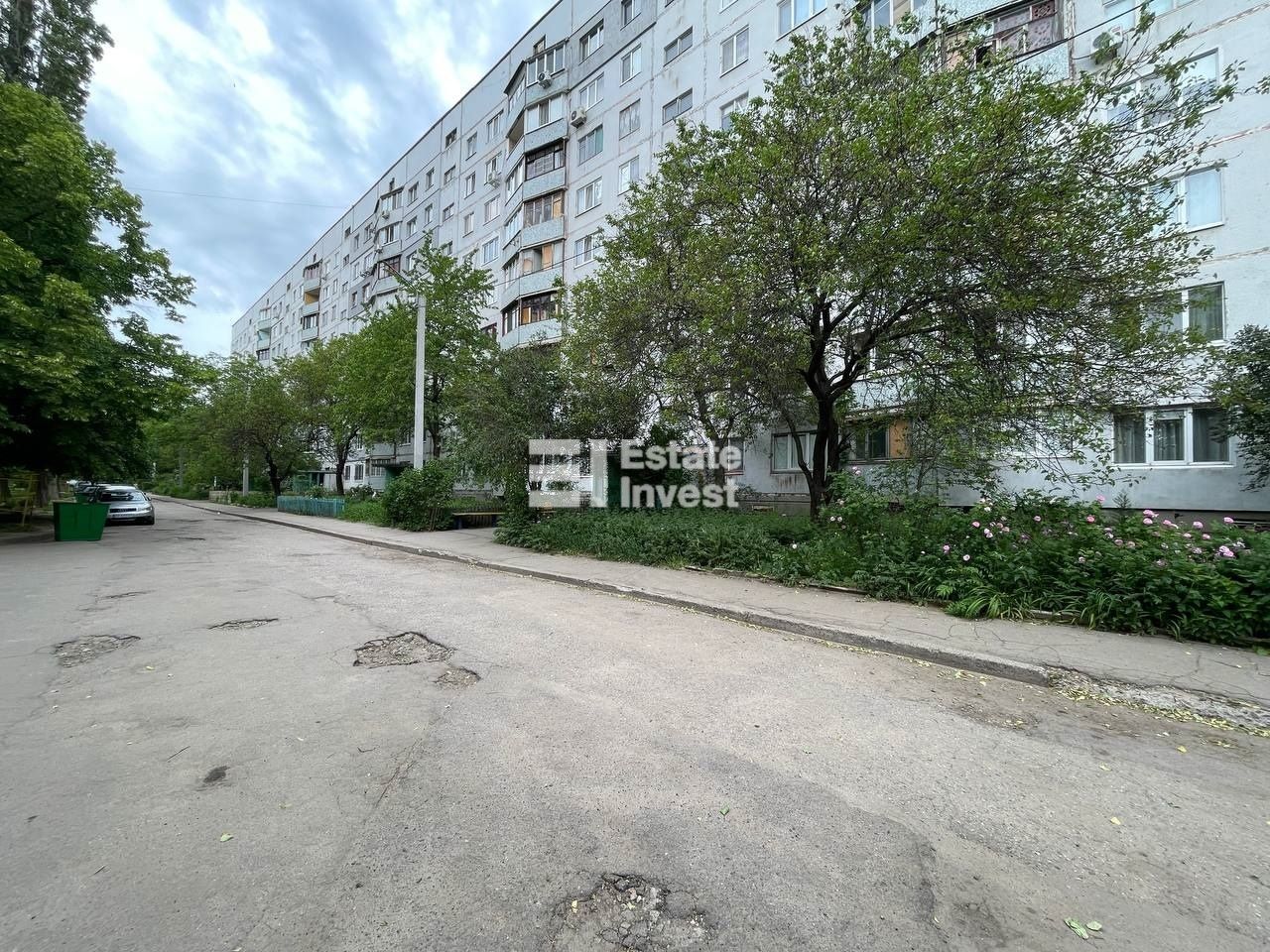 1834086523567581