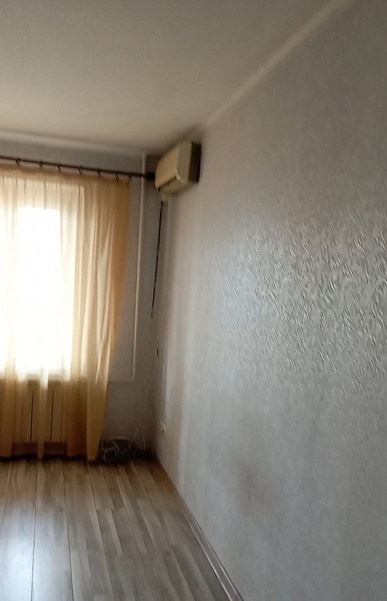 1822842995599582