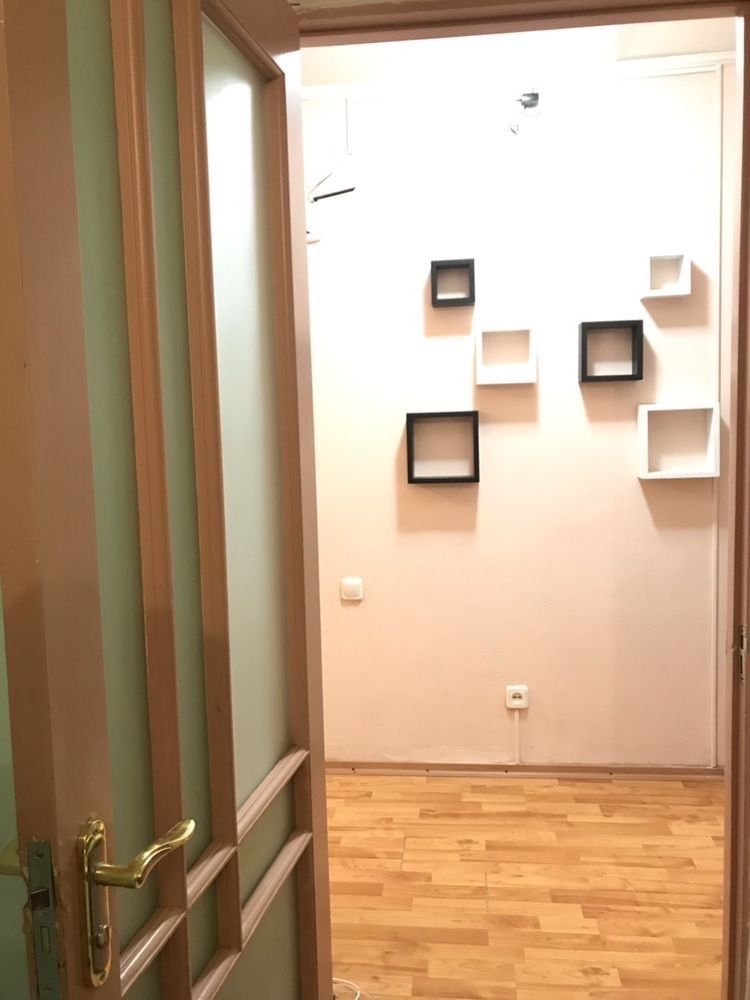1832529369388582