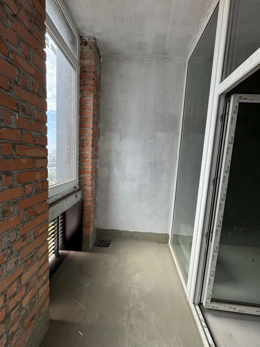 1837702034245582