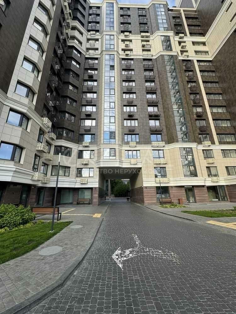 1837719516317582