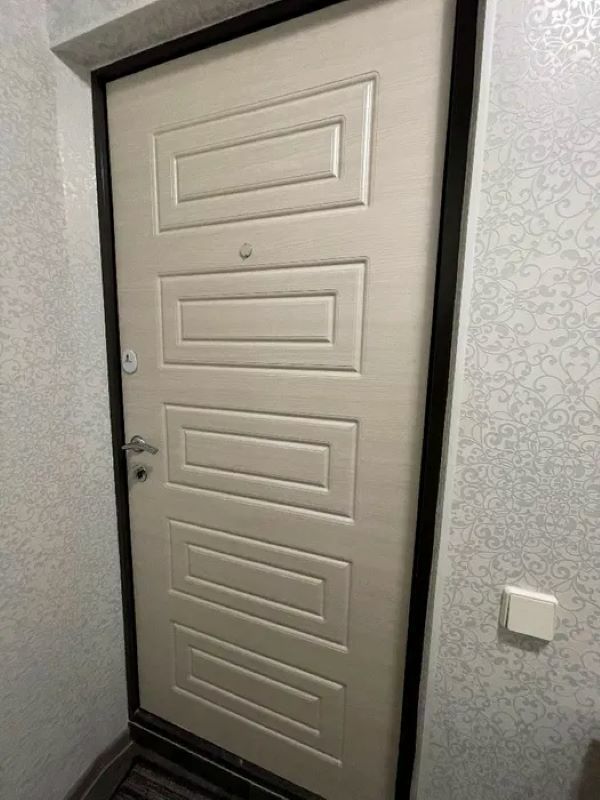 1835437898138584
