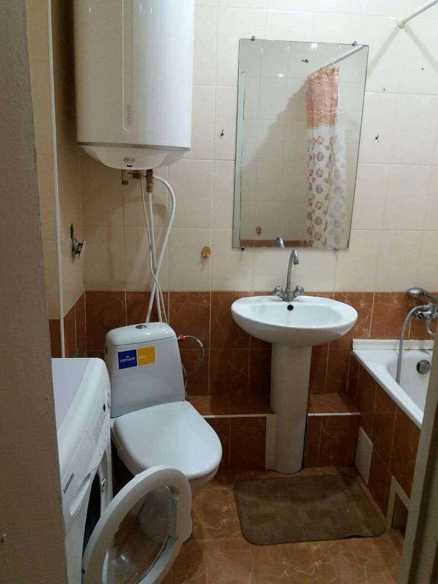 1795600494387585