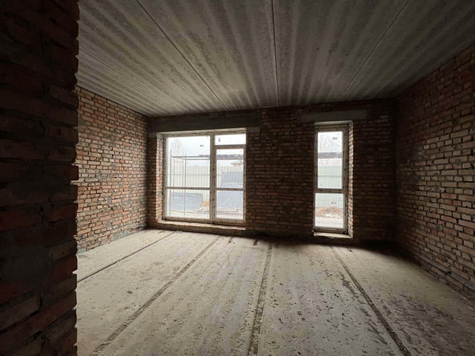 1835461652237585