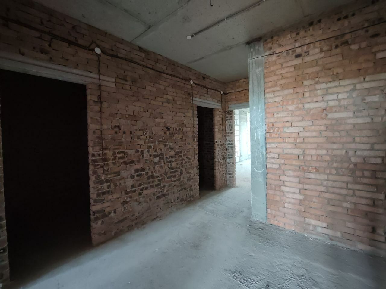 1833990732646588