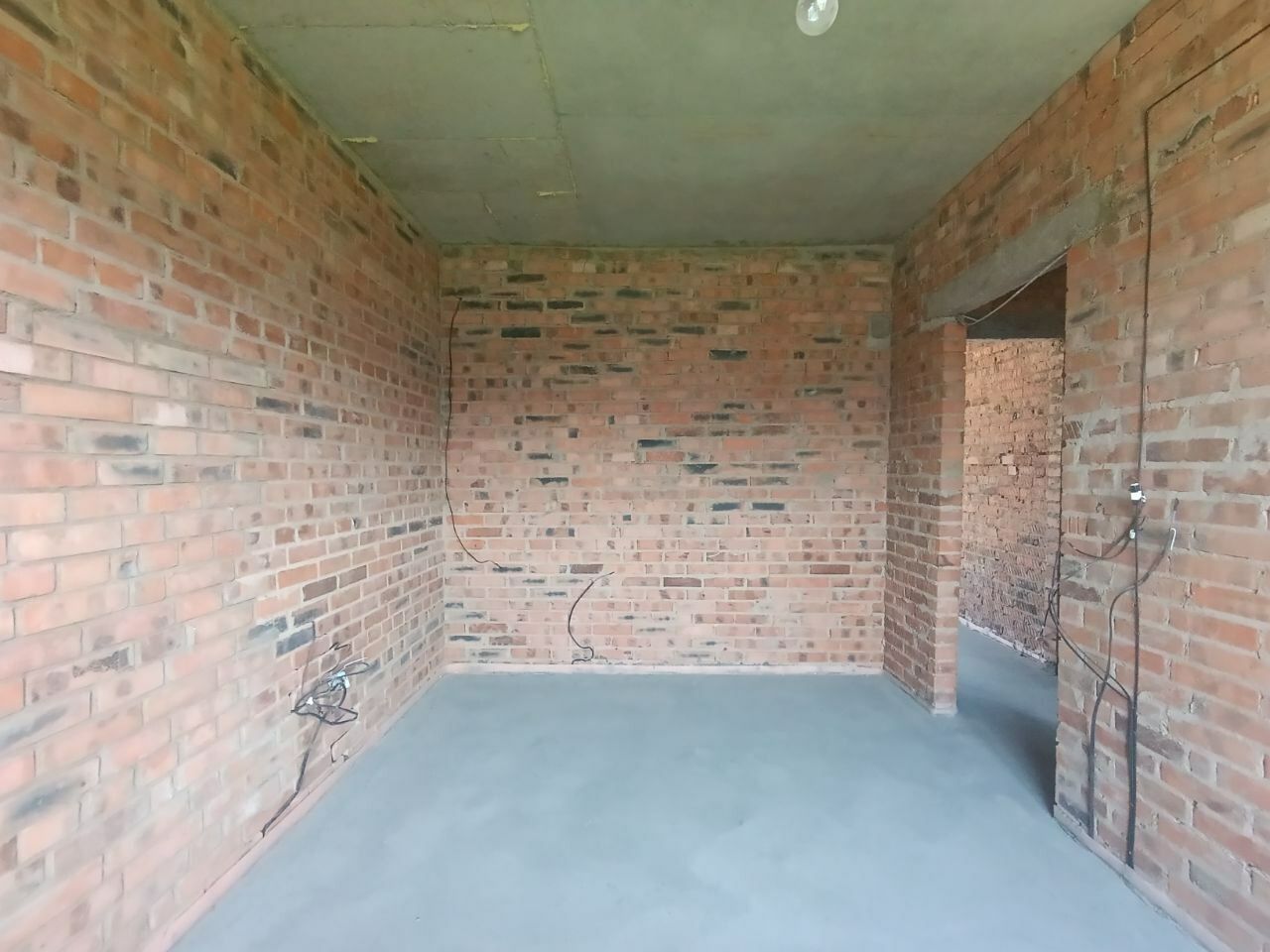1834539126877588