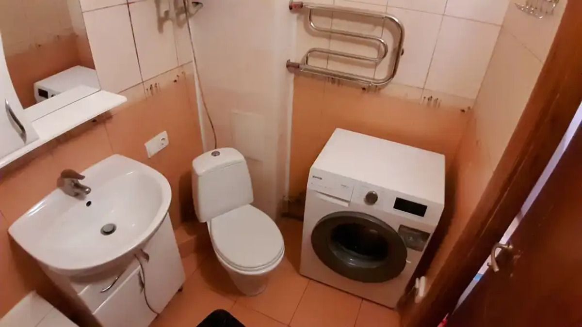 1832674059964589