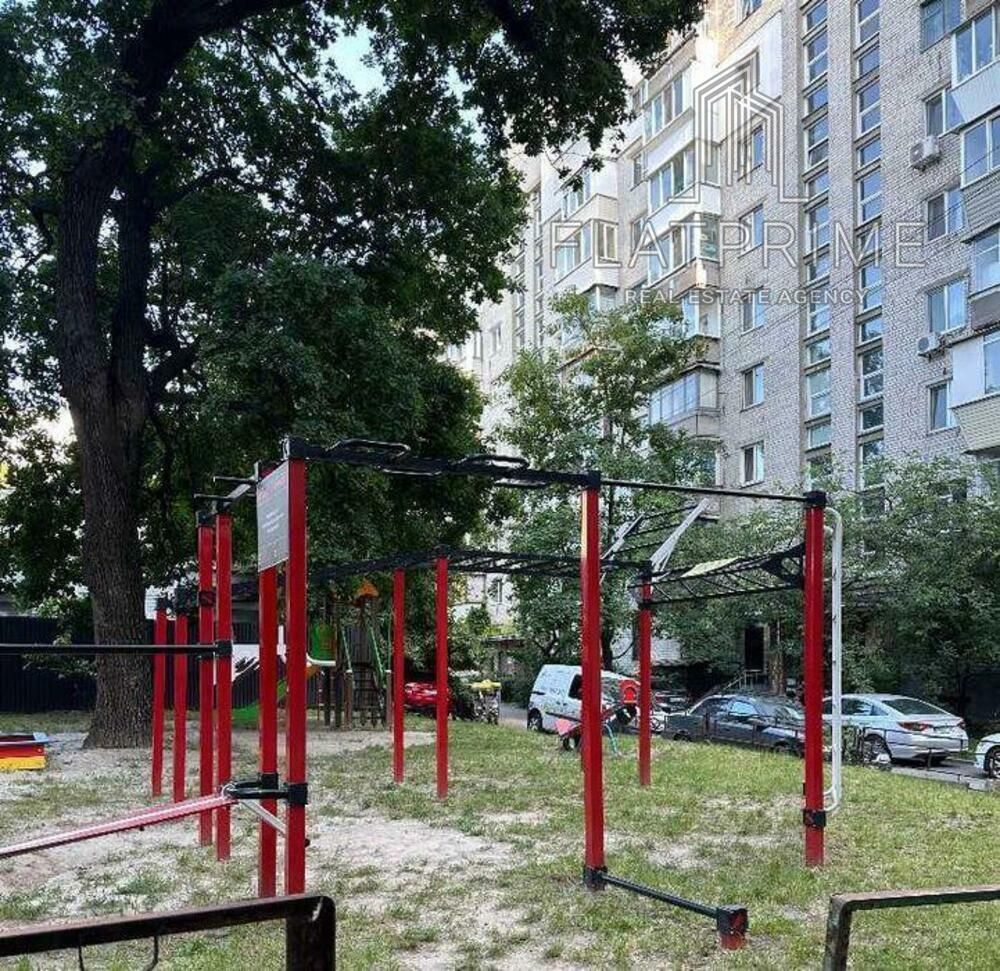 1836073300453589
