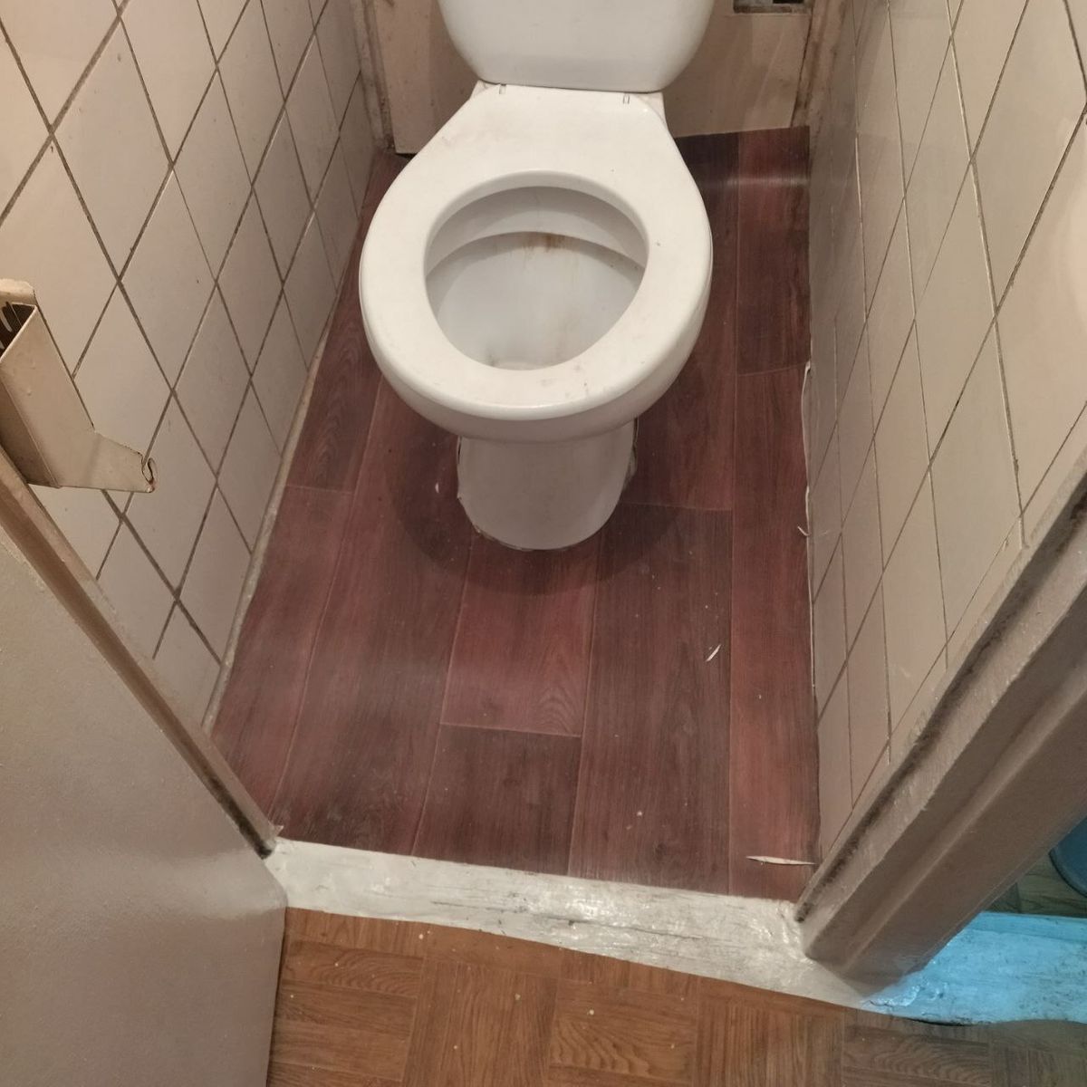 1832273008833059